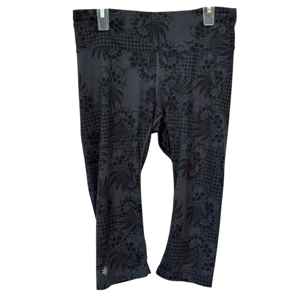 Athleta Pants - Athleta Floral Capri Leggings Women’s Small